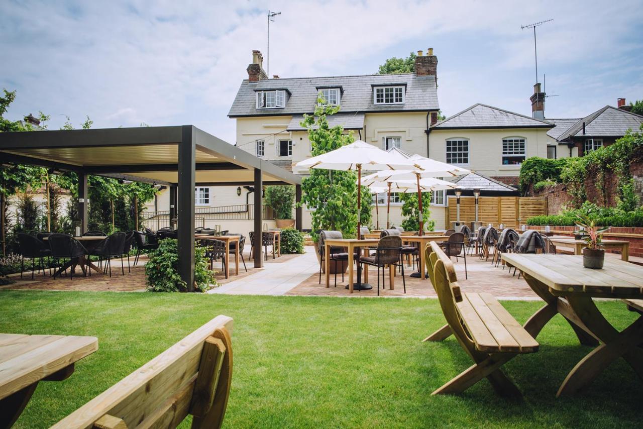 The Drummond At Albury Guildford Zewnętrze zdjęcie